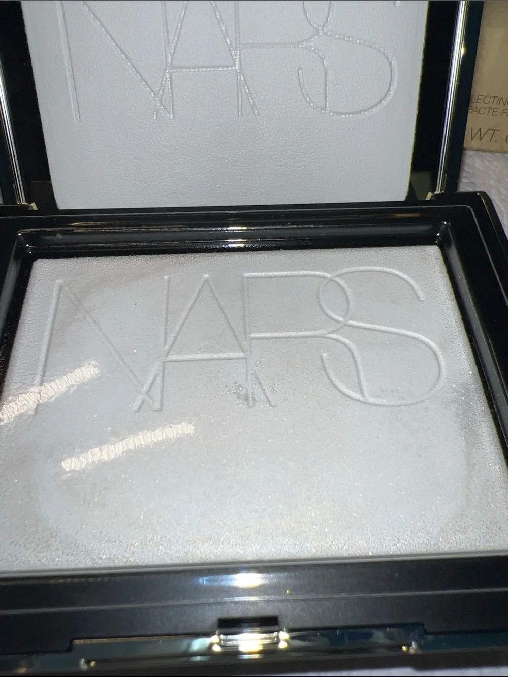 NARS Light-Reflecting Setting Powder — Gold Dust